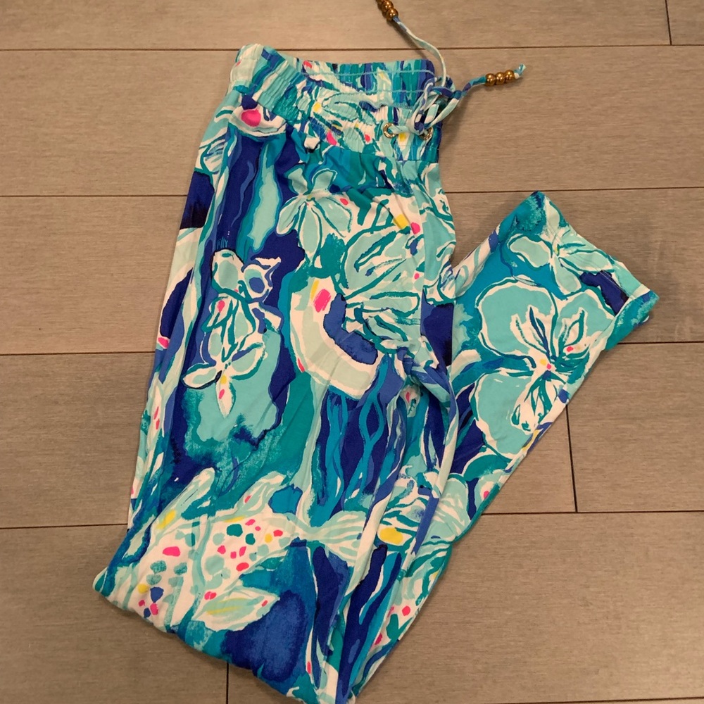 Lilly Pulitzer pants (blue)